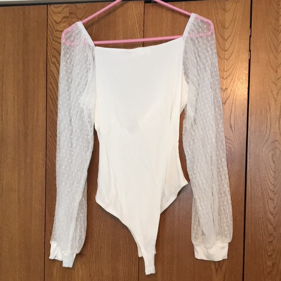 Peach Love California Front Tie Off-white Bodysuit - Picture 3 of 4